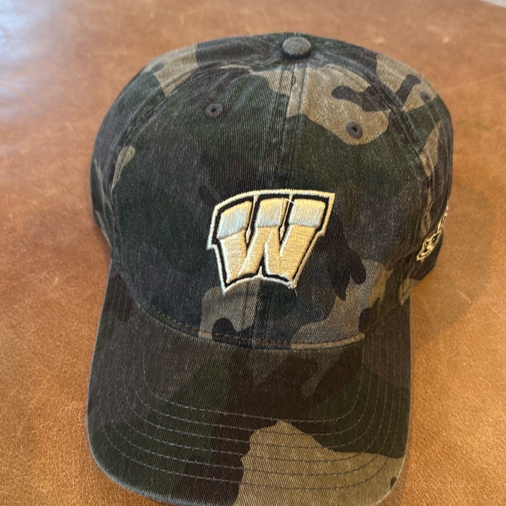 Wisconsin Badgers Garment Washed Dad Hat - Camo